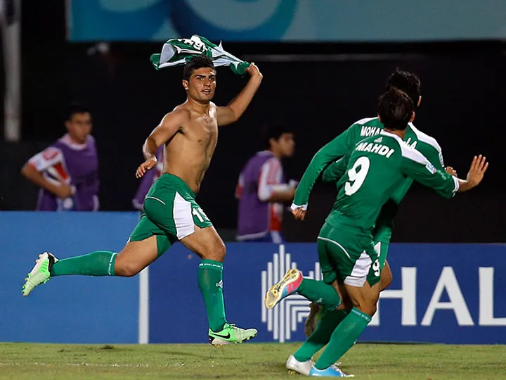 Iraq oust 10-man Paraguay in extra time