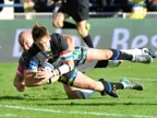 Clermont hold off Ospreys comeback