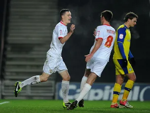 Williams, Bowditch seal MK Dons progression