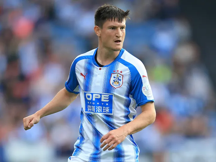 Forest sign Lolley from Huddersfield