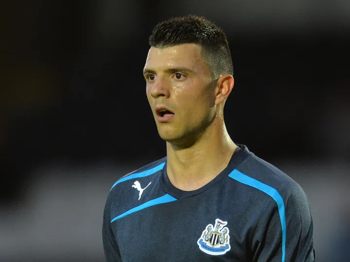 Newcastle duo join Rotherham on loan