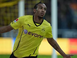 Aubameyang back in for Dortmund
