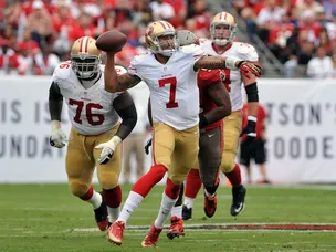 49ers ease to win over Buccaneers