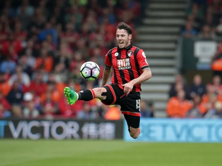 Adam Smith not interested in Spurs links