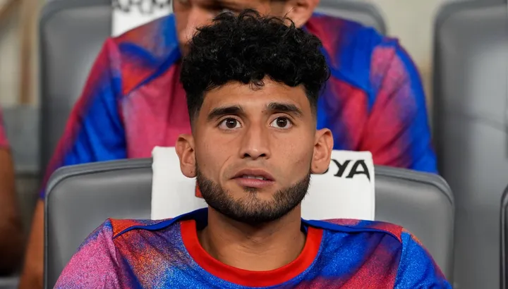 Fulham striker bid, Traore U-turn: Latest transfer news and rumours today