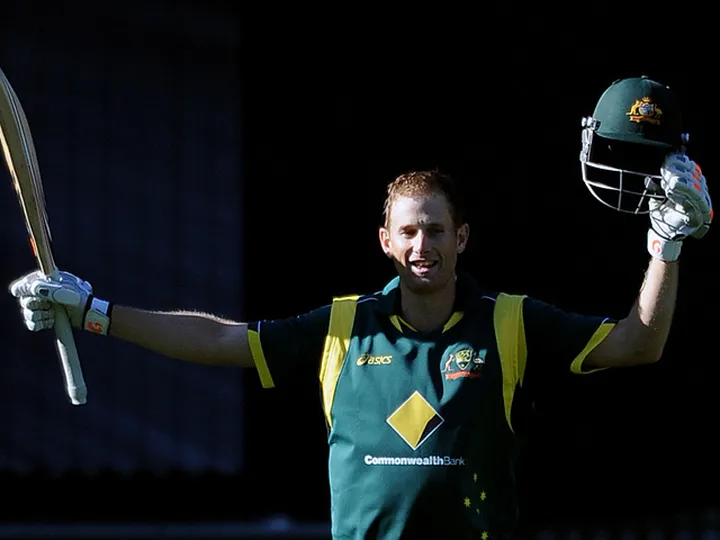 Australia score 274-5 in fifth ODI