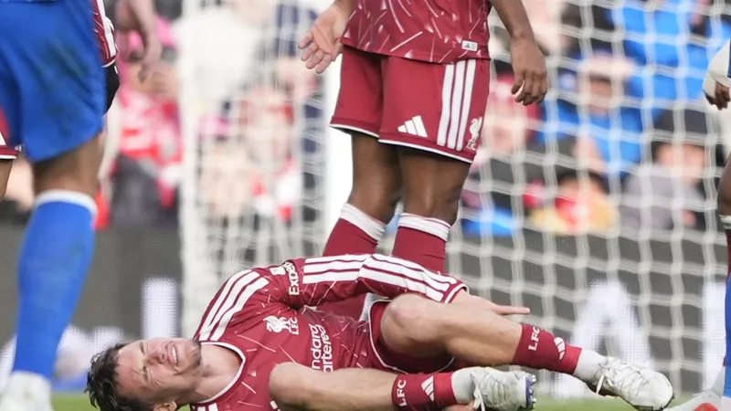 How bad? Wirtz issues injury update as Brighton display silences Carragher