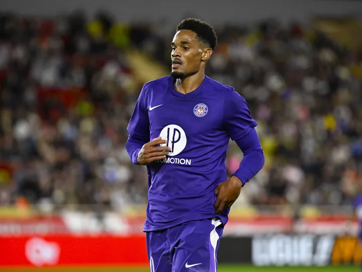 Who is the new Brazilian Premier League signing that cost Ipswich Town £27m?