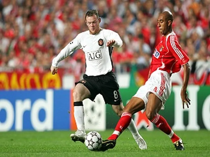 Luisao back for Benfica
