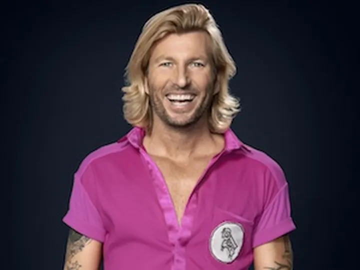 Savage: Chelsea are "unstoppable"