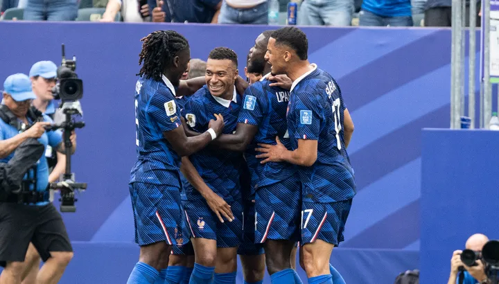 France 3-0 Iraq: Kylian Mbappe brace sends Les Bleus into World Cup knockout stages
