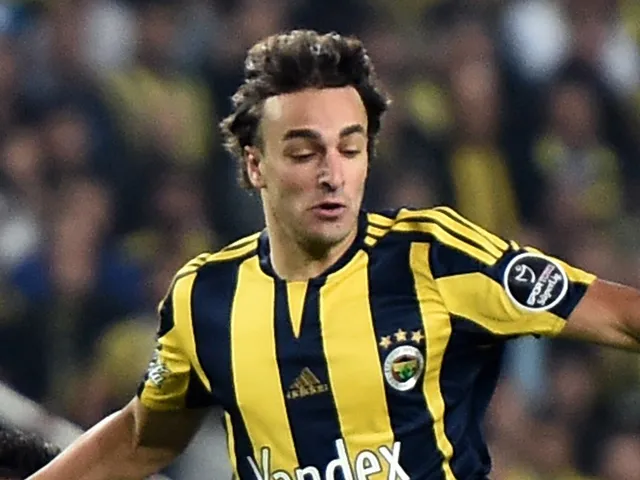 Half-Time Report: Markovic dents Celtic's Europa finale