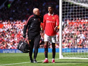 Ten Hag admits to concern over Rashford injury in Everton win