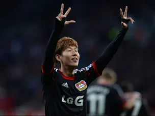 Son treble denies spirited Hamburg