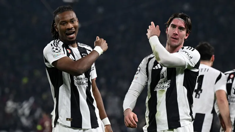 Heading for England? Man United, Liverpool, Arsenal 'assessing' Juve star ahead of summer move