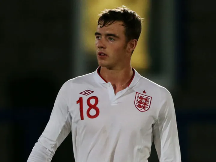 Chambers signs Southampton extension