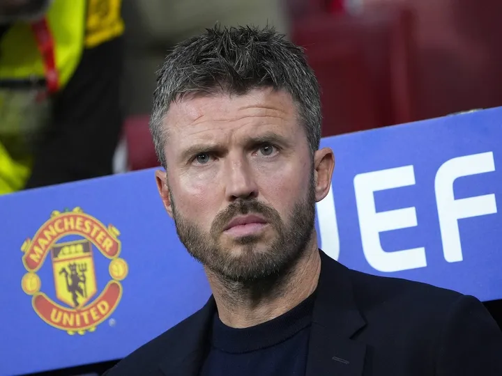 Carrick on the brink as 10-man Man United lose to Atletico in Madrid