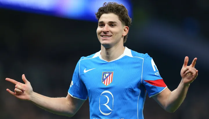 Arsenal transfer latest: Gunners view Julian Alvarez as one of 'three alternatives' after failed Vinicius pursuit
