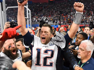 Brady showing no signs of going anywhere after sixth Super Bowl win