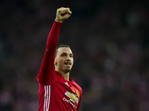 Pogba starts, Zlatan on bench