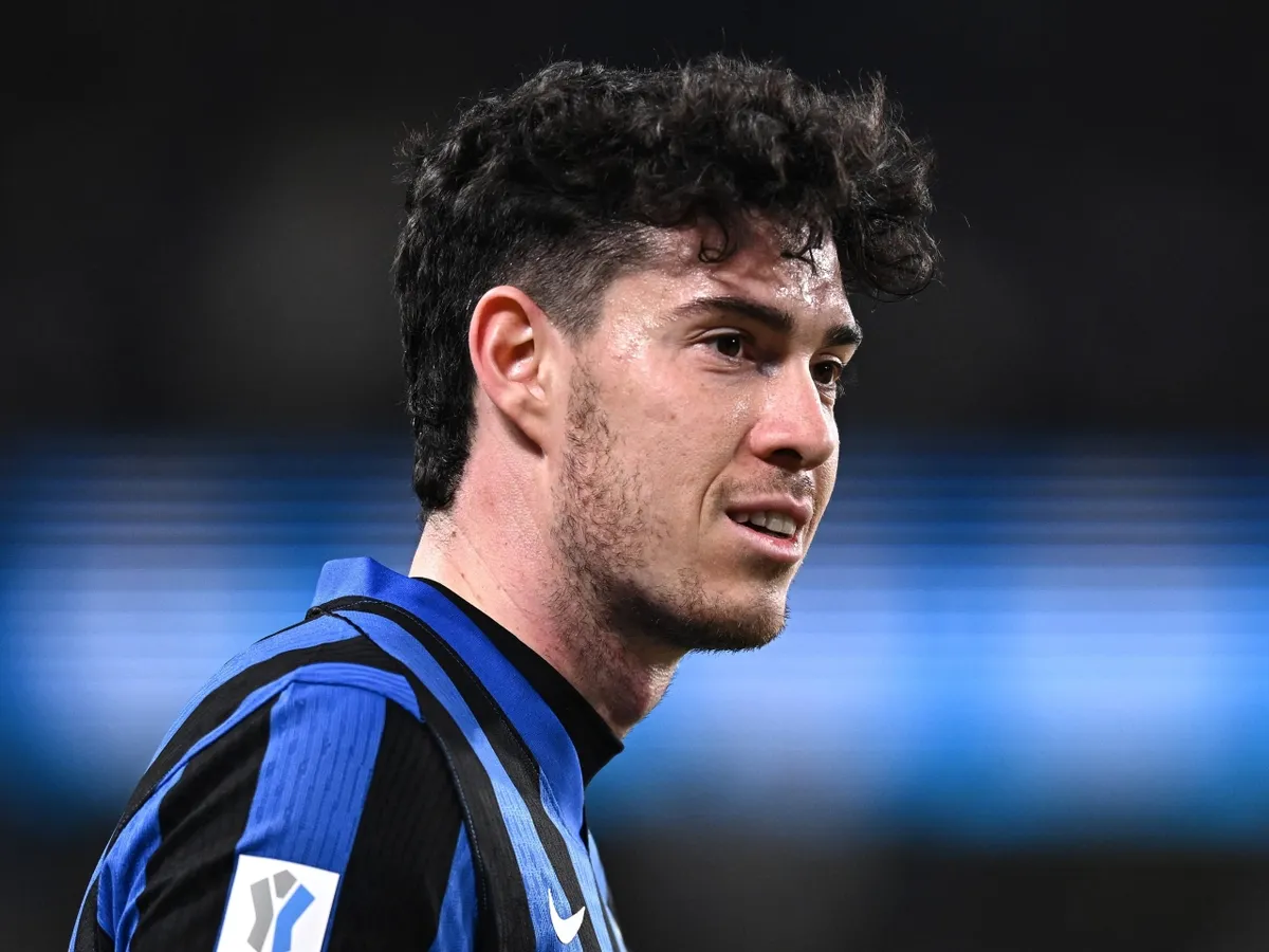Barcelona transfer news: Inter Milan chief delivers Alessandro Bastoni update amid Camp Nou speculation