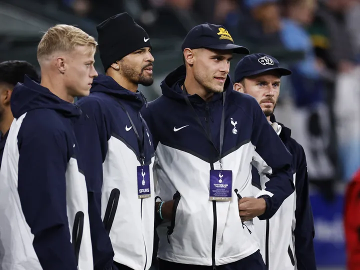 Roberto De Zerbi dealt huge injury blow as key Spurs star picks up fresh injury