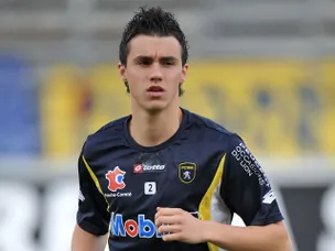 Sochaux edge past Lorient