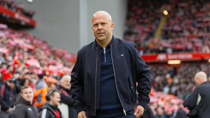 Liverpool step up pursuit of PSG forward 'clearly interested' in Anfield move