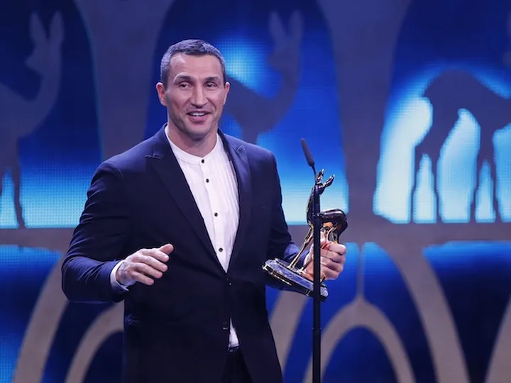 Wladimir Klitschko rescued from burning boat