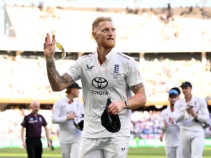 Stokes steals Starc thunder as England edge Australia on crazy opening day of Ashes