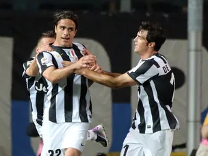 Matri guides Juve past Atalanta