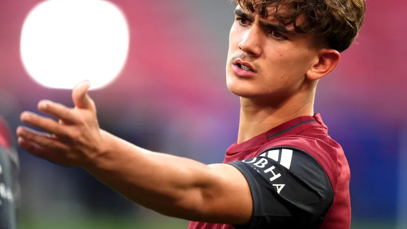 Why Arsenal starlet Dowman was sent off in England Under-19s match
