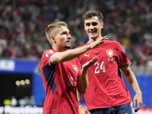 Czech Republic score quickest World Cup goal but spectacle put at risk