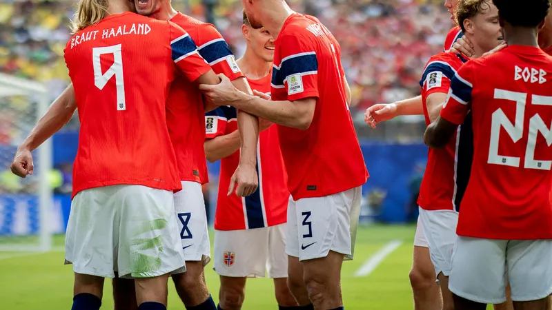 Manchester United eye Norwegian world Cup to complete midfield rebuild