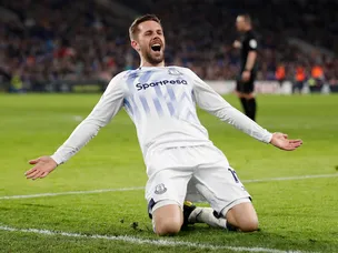 Sigurdsson at the double as Everton increase Cardiff's relegation fears