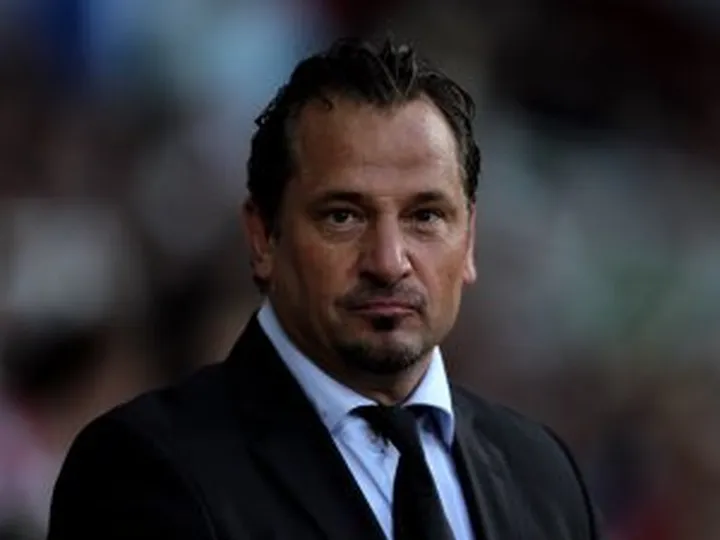 Holdsworth turns down Crawley