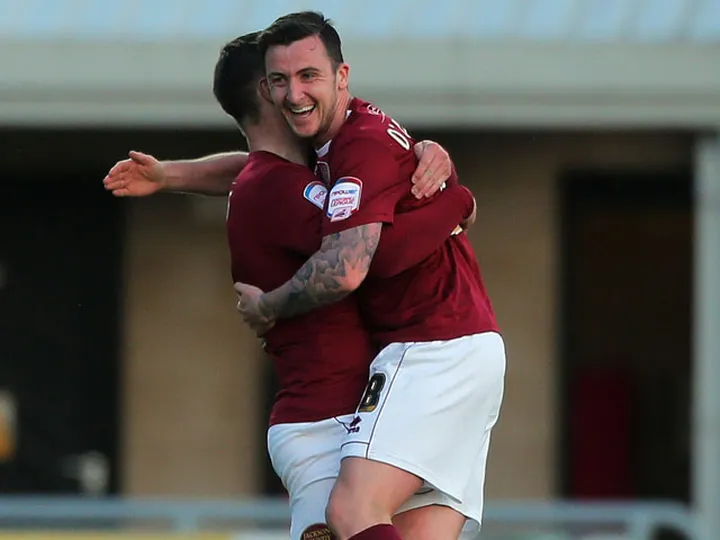 O'Donovan signs new Northampton Town deal