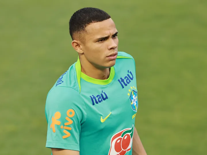 Spurs could aid Man City mission as new Â£25m defensive target 'emerges'