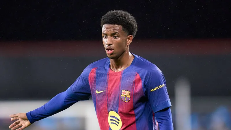 "People always say a lot of things" - Man Utd target Balde addresses Barca future