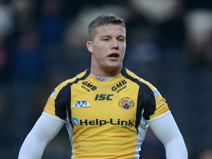 Castleford hooker Milner banned