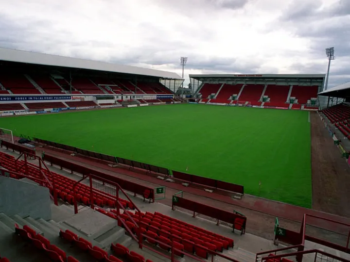 Dunfermline go into interim administration
