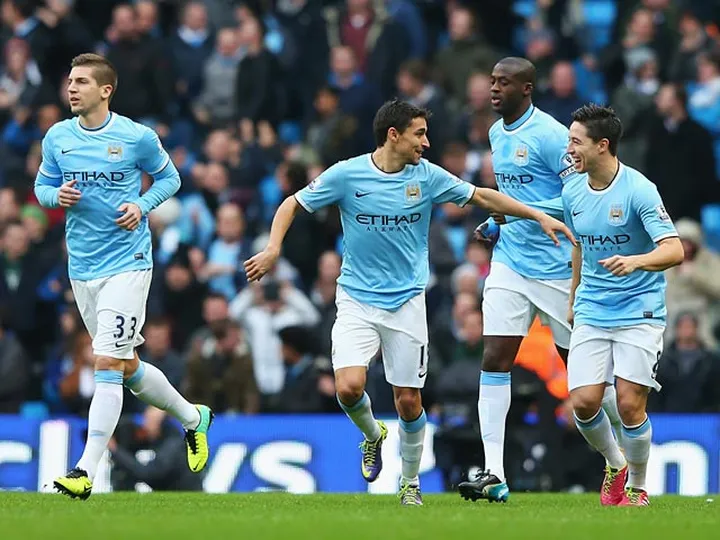 Man City hammer Spurs