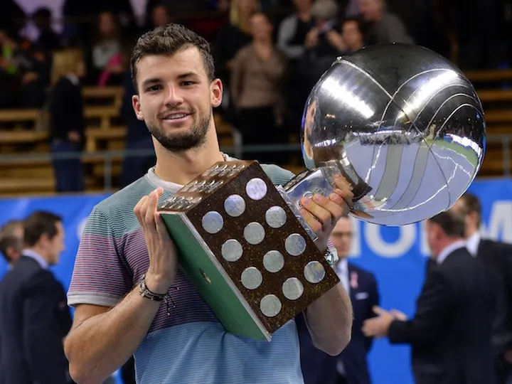 Dimitrov beats Dolgopolov