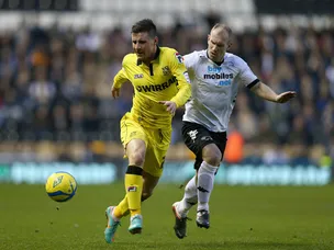 Ten-man Tranmere leading Bradford