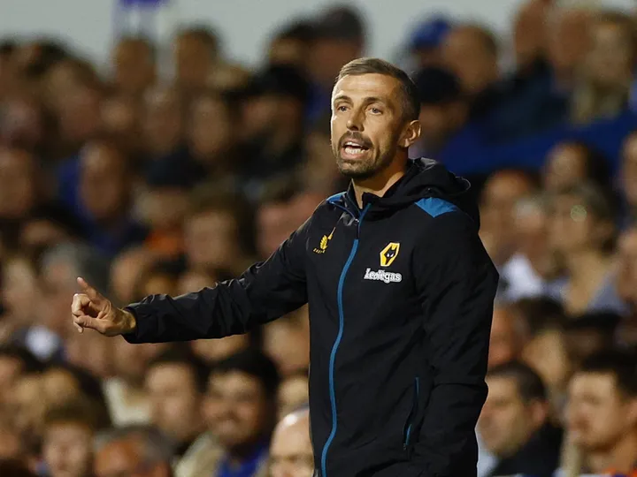 Wolves make three changes for Brighton game