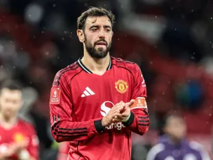 Carrick to the rescue? Man United's demise showed by damning statistic