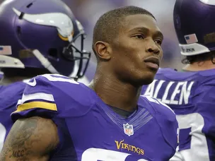 Cook: Packers are "vulnerable" without Rodgers