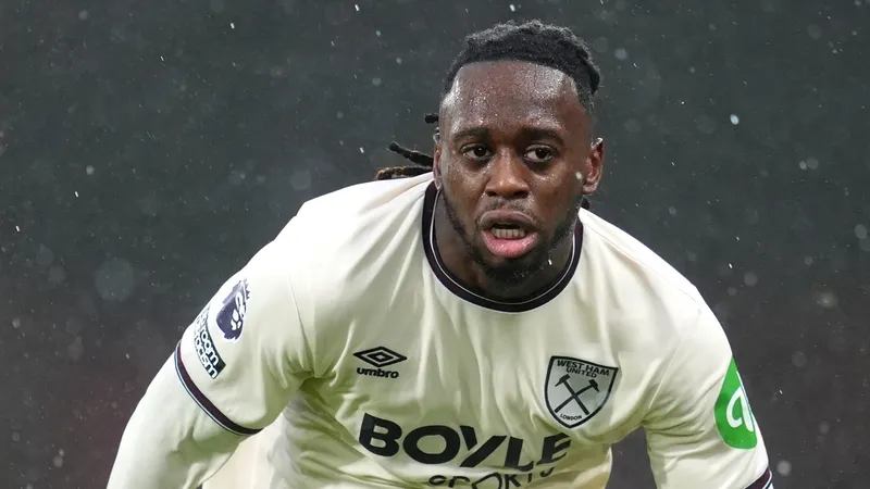 Premier League club ‘targeting’ £10m Wan-Bissaka transfer after West Ham relegation