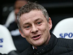 Solskjaer eyes historic Swansea scalp