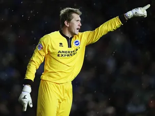 Tomasz Kuszczak replaces injured Carl Ikeme